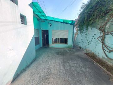 Casa en venta en Lanus Oeste
