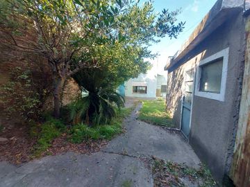 Casa en venta en Lanus Oeste