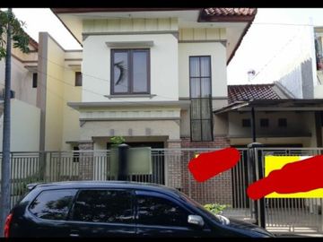 Disewakan Rumah Cantik 2lt di Purimas Surabaya( Nego )