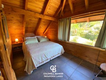 VENTA Casa de 315 m2, Bungalow de 115m2, Lote de 1000 m2 Bariloche