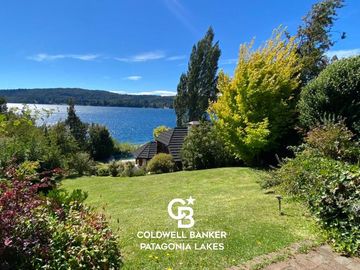 VENTA Casa de 315 m2, Bungalow de 115m2, Lote de 1000 m2 Bariloche