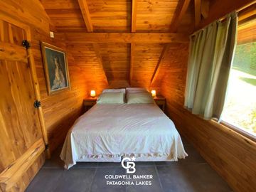 VENTA Casa de 315 m2, Bungalow de 115m2, Lote de 1000 m2 Bariloche