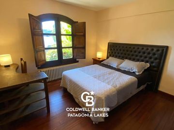 VENTA Casa de 315 m2, Bungalow de 115m2, Lote de 1000 m2 Bariloche