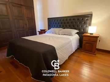 VENTA Casa de 315 m2, Bungalow de 115m2, Lote de 1000 m2 Bariloche