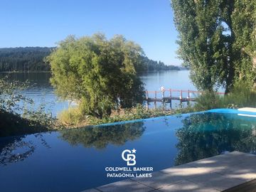 VENTA Casa de 315 m2, Bungalow de 115m2, Lote de 1000 m2 Bariloche