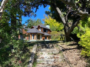 VENTA Casa de 315 m2, Bungalow de 115m2, Lote de 1000 m2 Bariloche