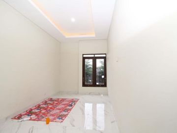 Rumah Baru Konsep Mewah Modern Perumahan Elite Grand Tlogoadi