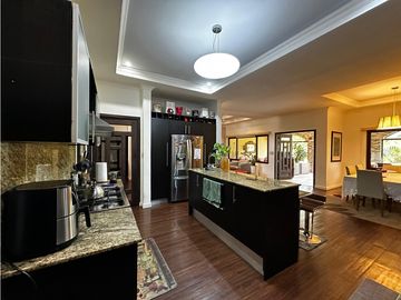 Venta de casa en  Costa Sur, Sunset Coast