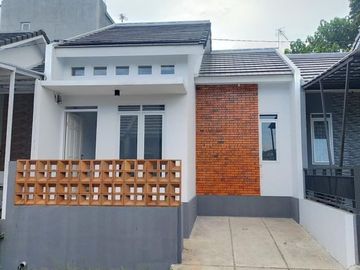 Rumah mewah cantik nuansa villa sejuk asri di Padaasih Cimahi