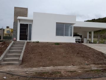 VENTA DE CASA EN Juana Koslay