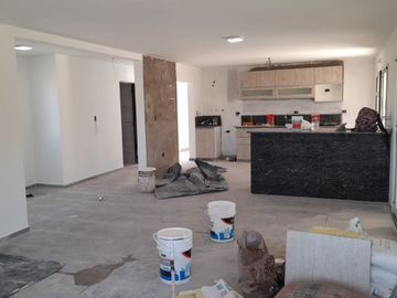 VENTA DE CASA EN Juana Koslay