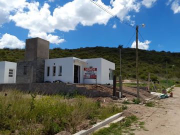VENTA DE CASA EN Juana Koslay