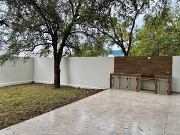 Casa en Venta en Monterrey, Carretera Nacional