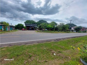 VENDO LOCALES COMERCIALES EN SAN FELIX