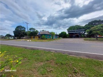 VENDO LOCALES COMERCIALES EN SAN FELIX