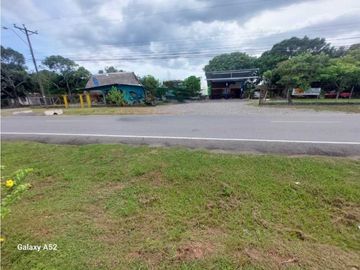 VENDO LOCALES COMERCIALES EN SAN FELIX