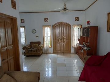Rumah Dijual Murah Ada Kios Kontrakan Pinggir Jalan Jakarta Timur