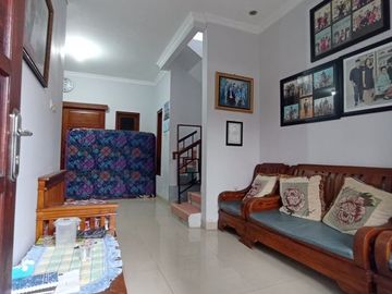 Rumah Full Furnish Jl Magelang Km 8 dekat Sleman City Hall