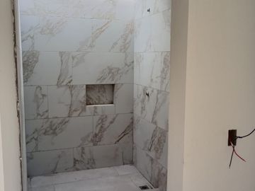 CASA EN GRAN PEÑON PRIVADA CANAL SLP
