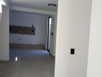 CASA EN GRAN PEÑON PRIVADA CANAL SLP
