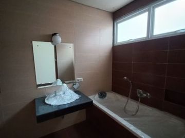 Jual Rumah Brand New 5 Kamar tidur di Discovery Bintaro Jaya, SC-3159