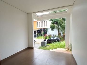 Jual Rumah Brand New 5 Kamar tidur di Discovery Bintaro Jaya, SC-3159