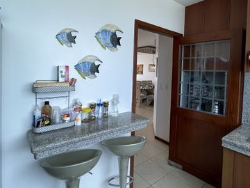 Punta Centinela, vista al mar, departamento de 3 dormitorios, en venta.