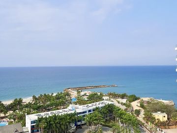Punta Centinela, vista al mar, departamento de 3 dormitorios, en venta.