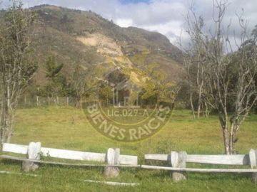 Quinta Hacienda de venta en Carmen de Gualaceo – código:12155