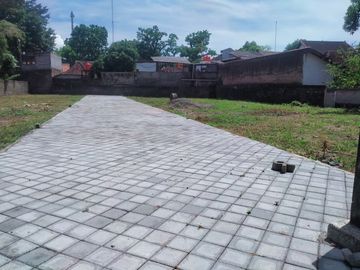 Kavling BONUS Bangunan, Tanah Matang Selatan Jl Solo: Jamin SHM