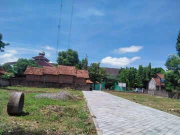 Kavling BONUS Bangunan, Tanah Matang Selatan Jl Solo: Jamin SHM