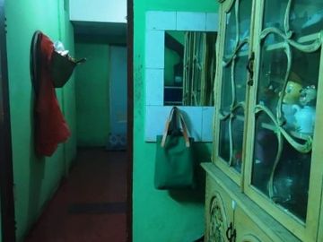 FOR SALE RUMAH LOKASI KEBON KACANG JAKARTA PUSAT