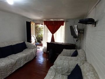 Casa en venta de 4 dorm. en Quilicura