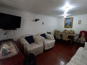 Casa en venta de 4 dorm. en Quilicura