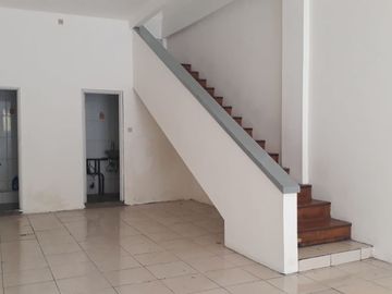 DISEWAKAN RUKO DI JL.BENDA KEMANG RAYA JAKARTA SELATAN
