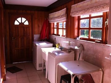 Amplia Residencia Familiar- Futrono