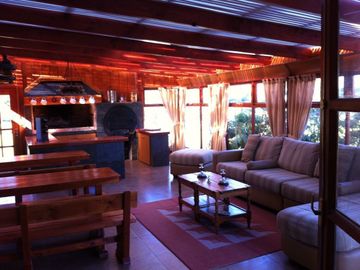 Amplia Residencia Familiar- Futrono