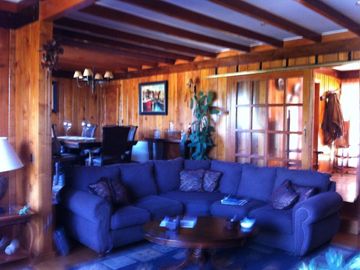 Amplia Residencia Familiar- Futrono