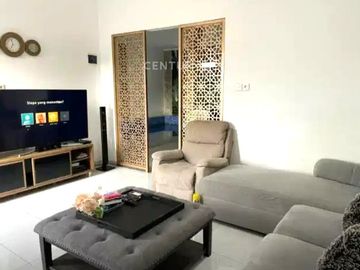 Jual Rumah 3 Lantai Ada Pool Di Ciputat Letak Strategis 7003