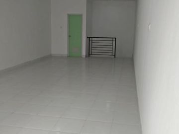 Dijual Ruko Gandeng Dipinggir Jalan Raya Exit Toll Bitung Tangerang Lokasi Strategis Murah