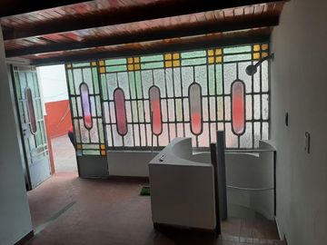 Excelente PH Tipo Casa 3 Ambientes Parque Patricios