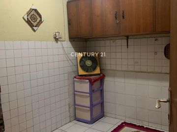 Rumah 2 Lantai One Gate System Di Dalam Komplek Di Cipinang S8013
