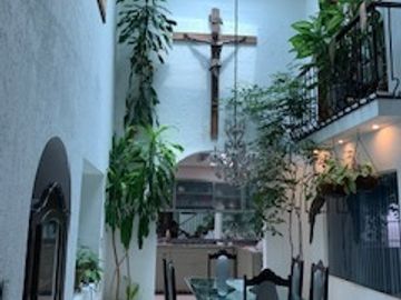 HERMOSA CASA EN VENTA EN ZONA DEL VALLE  EN SAN PEDRO GARZA GARCÍA NUEVOP LEON