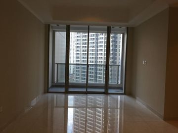 Disewakan Condominium Taman Anggrek Residences 3 kamar private lift