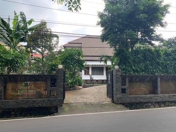 Rumah Mewah Di Pengadegan Jakarta Selatan