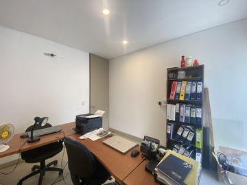 apartamento en arriendo/venta en portal de genoves. Cod V84882