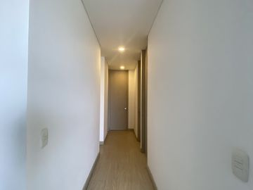 apartamento en arriendo/venta en portal de genoves. Cod V84882