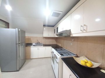 DISEWA APARTEMENT VILLA @SINABUNG MANSION DI JL.PAKUBUWONO KEBAYORAN BARU JAKARTA SELATAN
