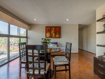 Departamento en Venta, Patriotismo