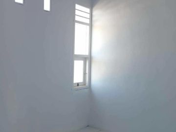 Rumah minimalis siap huni DP 1 jt sukatani Cikarang Bekasi onegate